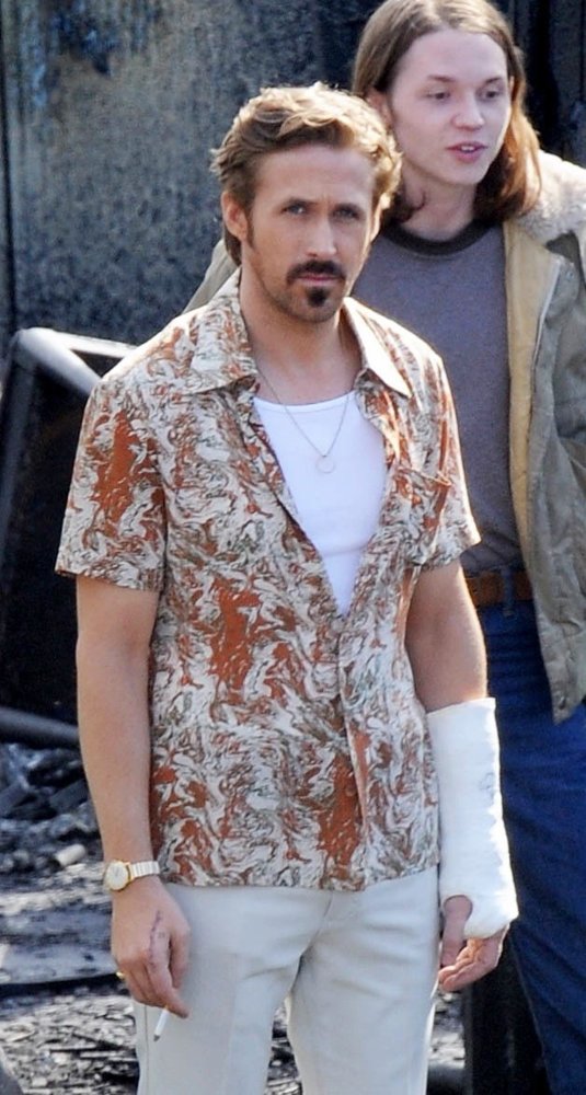 ryan-gosling-the-nice-guys-filming-02.jp