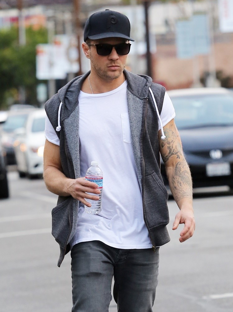Ryan Phillippe Out in West Hollywood