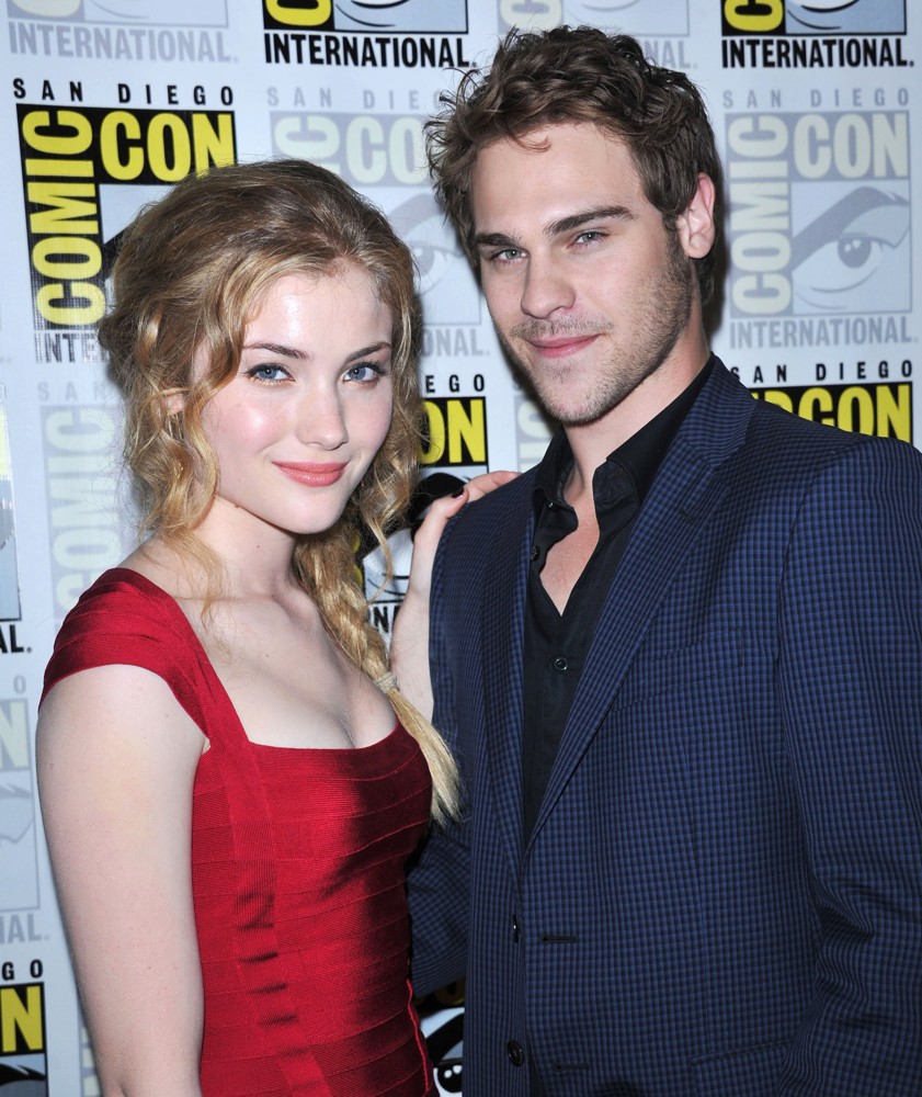 Skyler Samuels;Grey Damon;<br>2011 Comic Con Convention - Day 2 - The Nine Lives of Chloe King - Press Conference