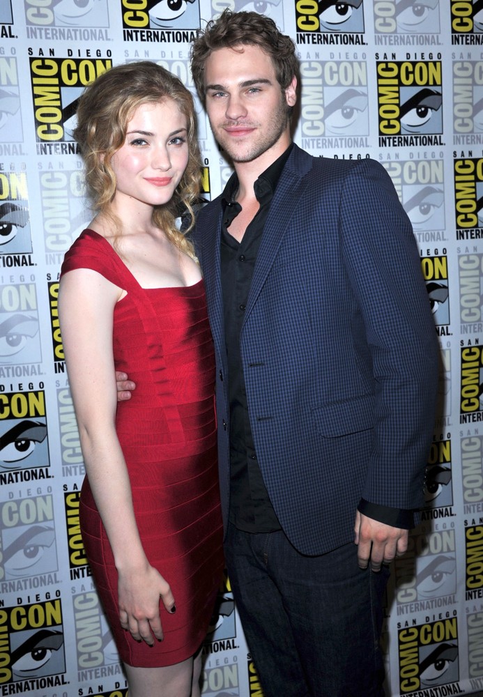 Skyler Samuels;Grey Damon;<br>2011 Comic Con Convention - Day 2 - The Nine Lives of Chloe King - Press Conference