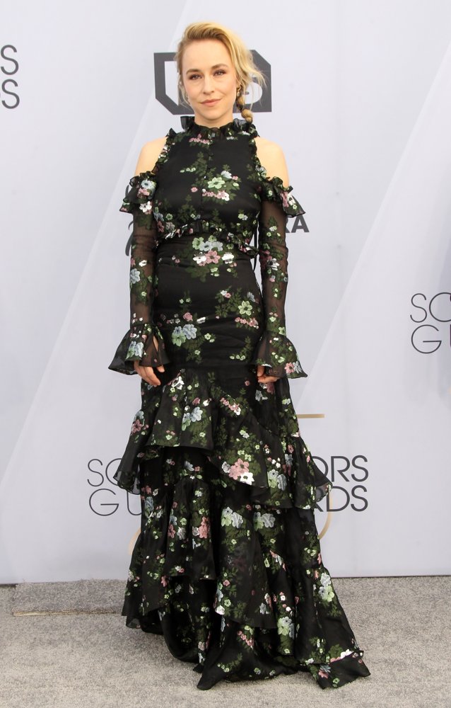 Sarah Goldberg;<br>25th Annual Screen Actors Guild Awards - Arrivals