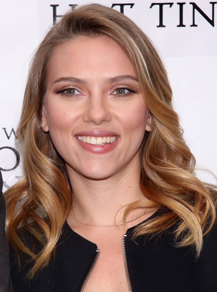 Scarlett Johansson;<br>The Photo Opportunity for Cat on A Hot Tin Roof