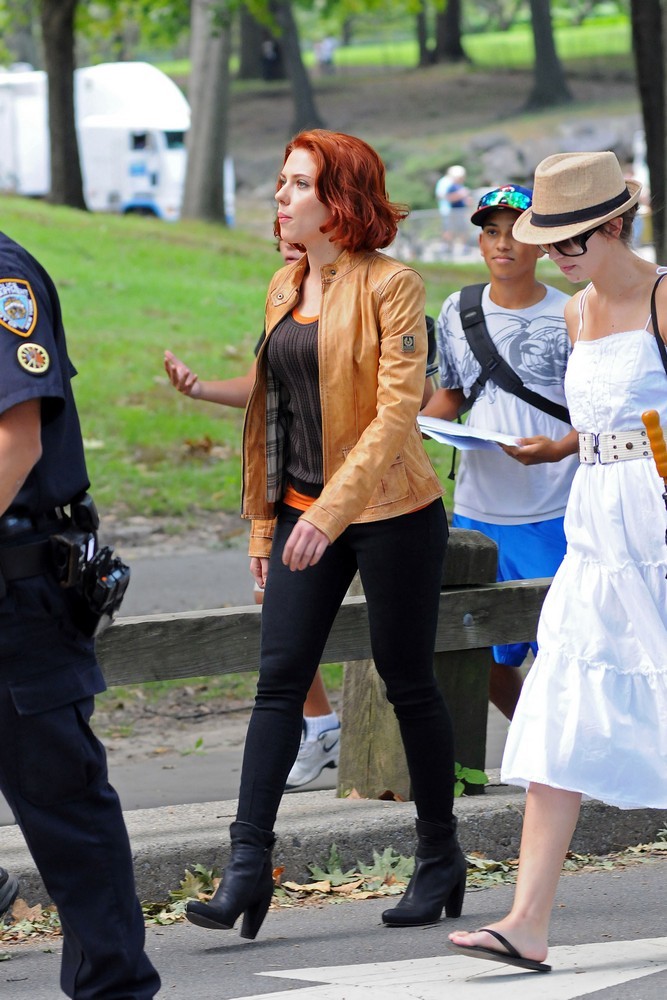 Scarlett Johansson;<br>Actors on The Set of The Avengers Shooting on Location in Manhattan