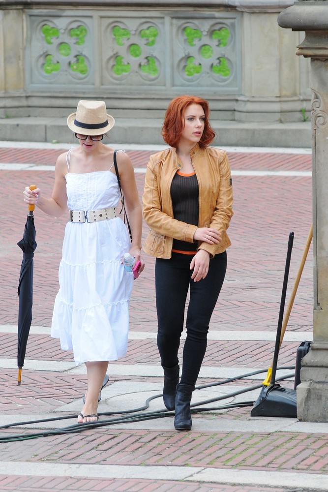 Scarlett Johansson;<br>Actors on The Set of The Avengers Shooting on Location in Manhattan
