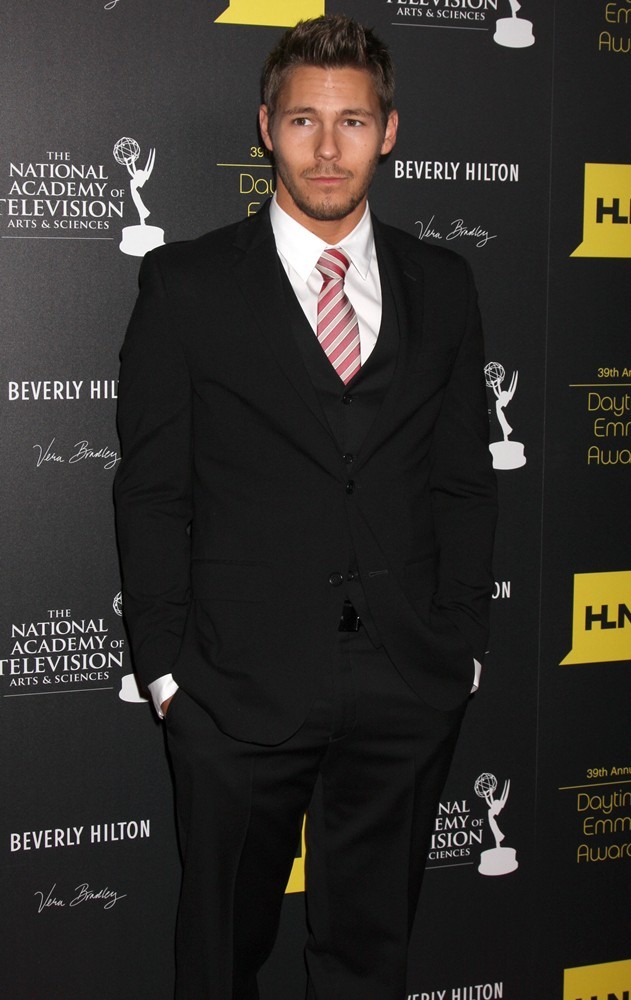 Scott Clifton;<br>39th Daytime Emmy Awards - Arrivals