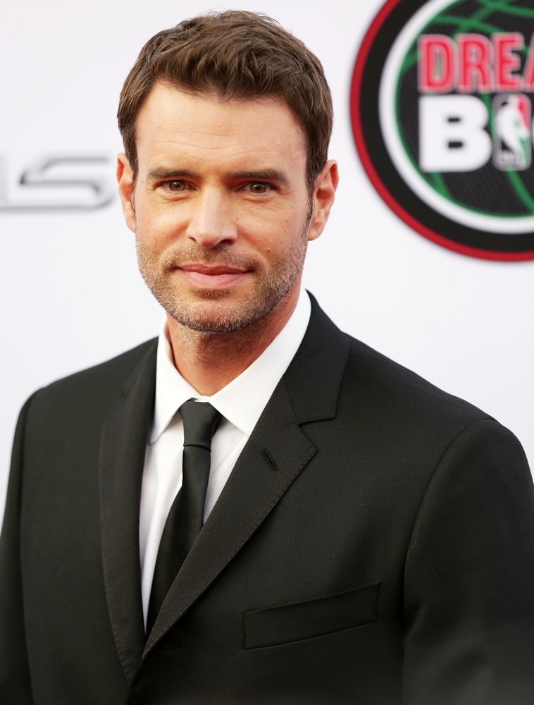 Scott Foley Picture 12 45th NAACP Image Awards Arrivals