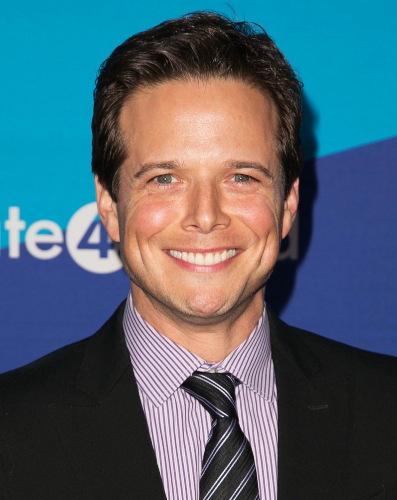 Scott Wolf Pictures, Latest News, Videos.