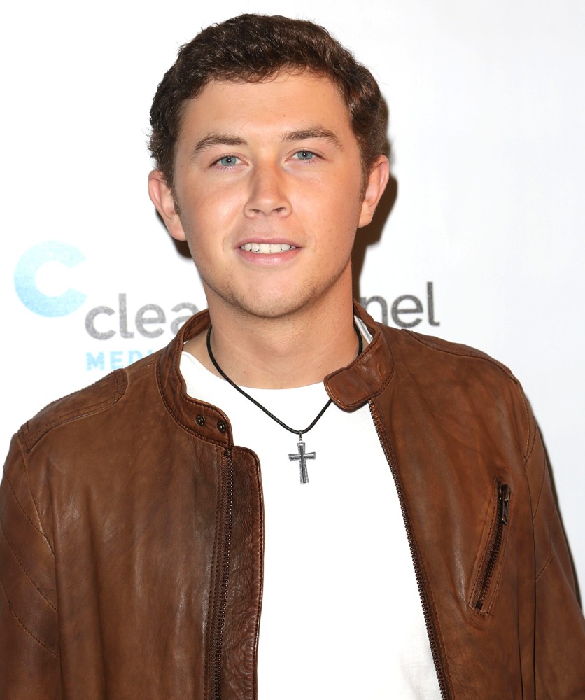 Scotty McCreery;<br>MagicSnow 10th Annual Hollywood Christmas Celebration