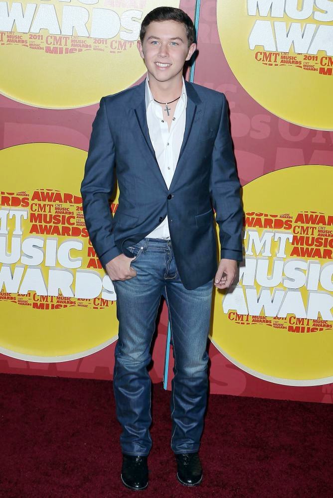 Scotty McCreery;<br>2011 CMT Music Awards