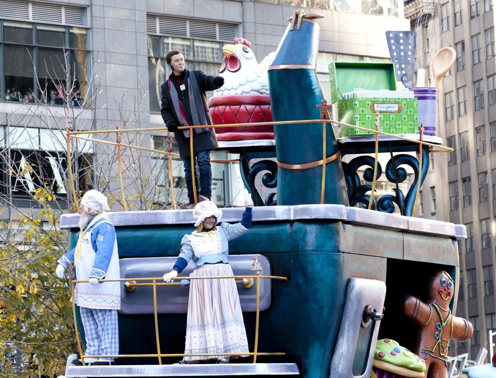 Scotty McCreery;<br>Macy's 85th Annual Thanksgiving Day Parade