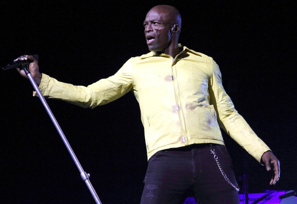 Seal;<br>Seal Performs Live