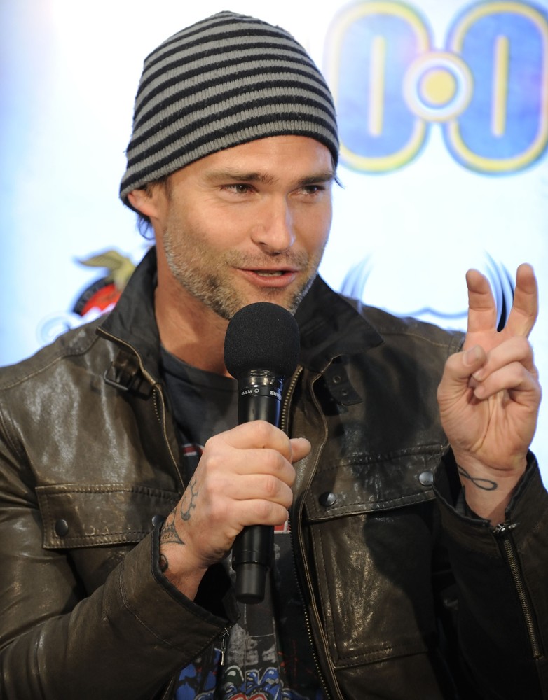 Seann William Scott;<br>Cast Member from Goon Appears at Real Sports Apparel to Promote Their Movie