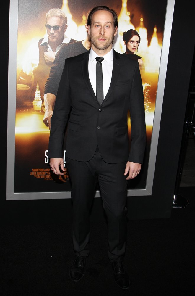 Seth Ayott;<br>Los Angeles Premiere of Jack Ryan: Shadow Recruit - Red Carpet Arrivals