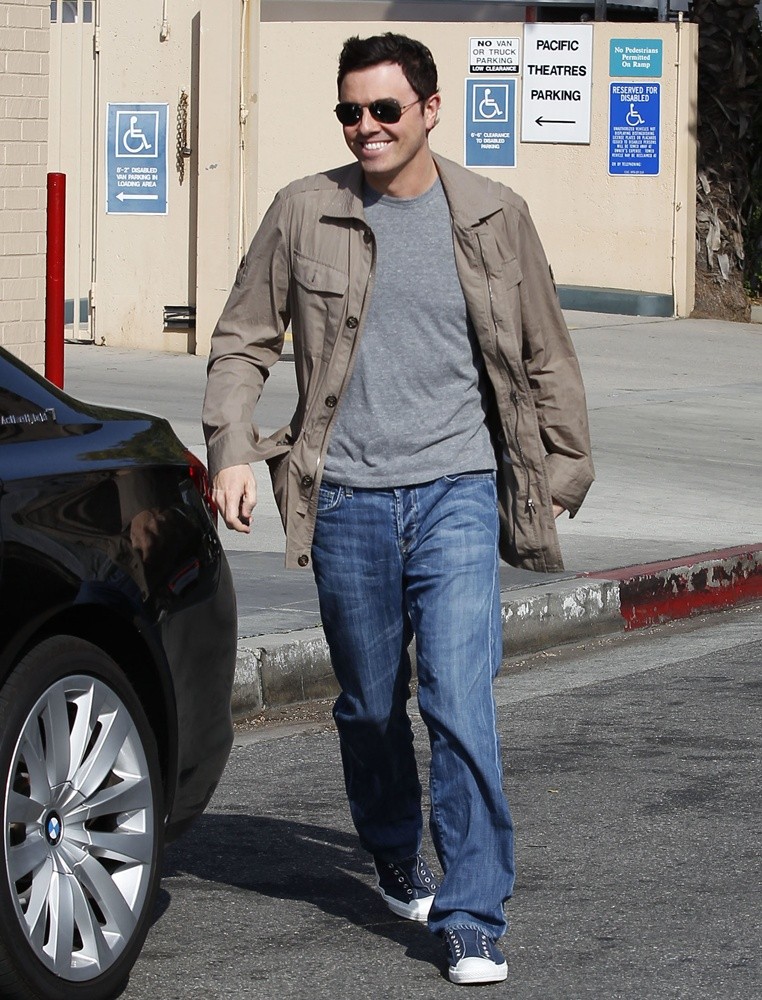 Seth MacFarlane;<br>Seth MacFarlane Leaves A Cafe After Having Lunch