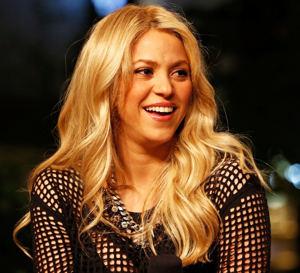 Shakira Picture 270 - The Voice Season 4 Red Carpet Event