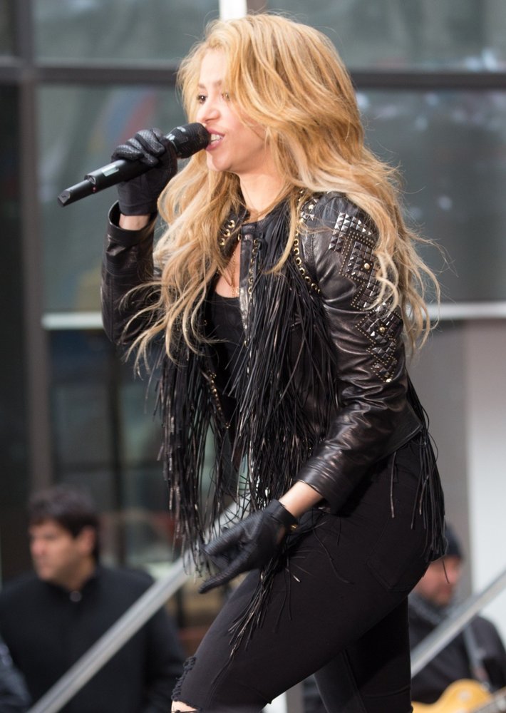 Shakira Picture 1 - Shakira Performing Live on The Today Show as Part