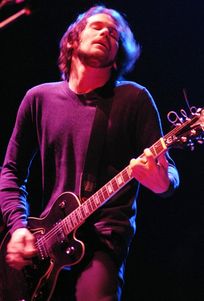 Silversun Pickups;<br>Silversun Pickups Performing