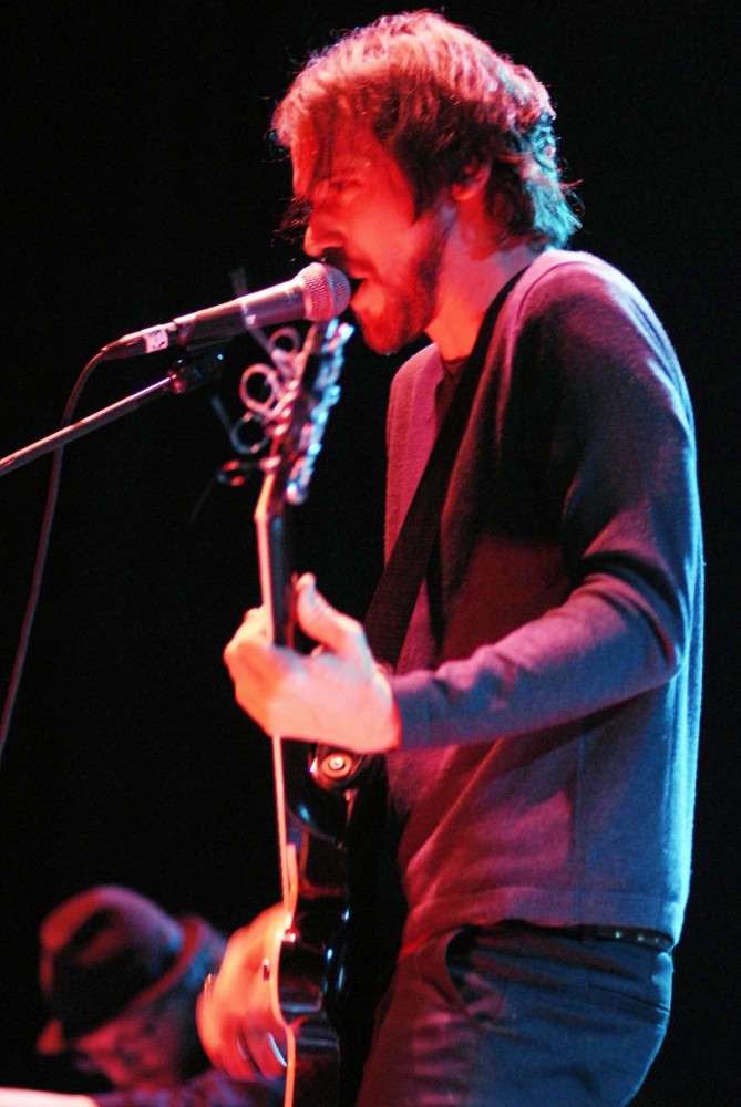 Silversun Pickups;<br>Silversun Pickups Performing