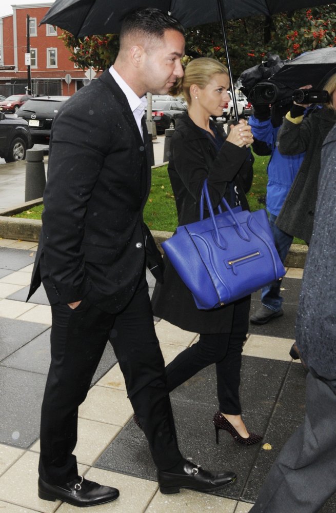 The Situation;Lauren Pesce;<br>The Situation Arrives at Newark's Federal Court
