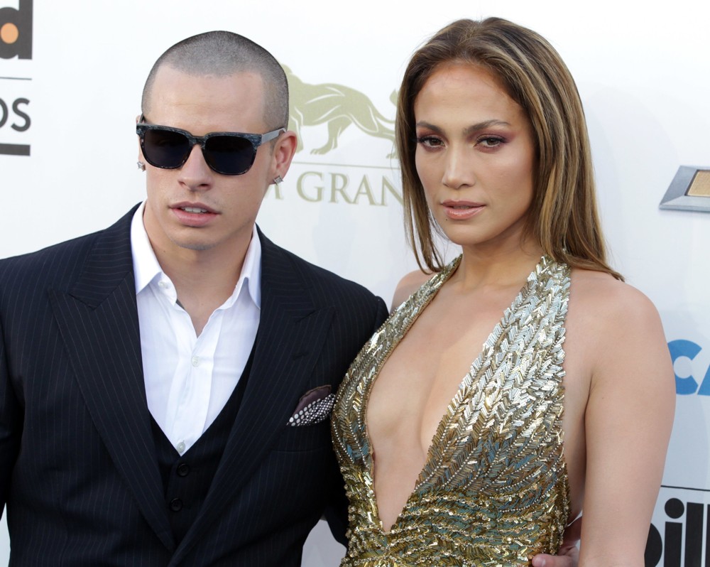 Casper Smart;Jennifer Lopez;<br>2013 Billboard Music Awards - Arrivals