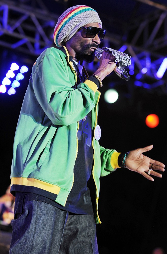 Snoop Dogg;<br>Snoop Dogg Performing at Sunfest