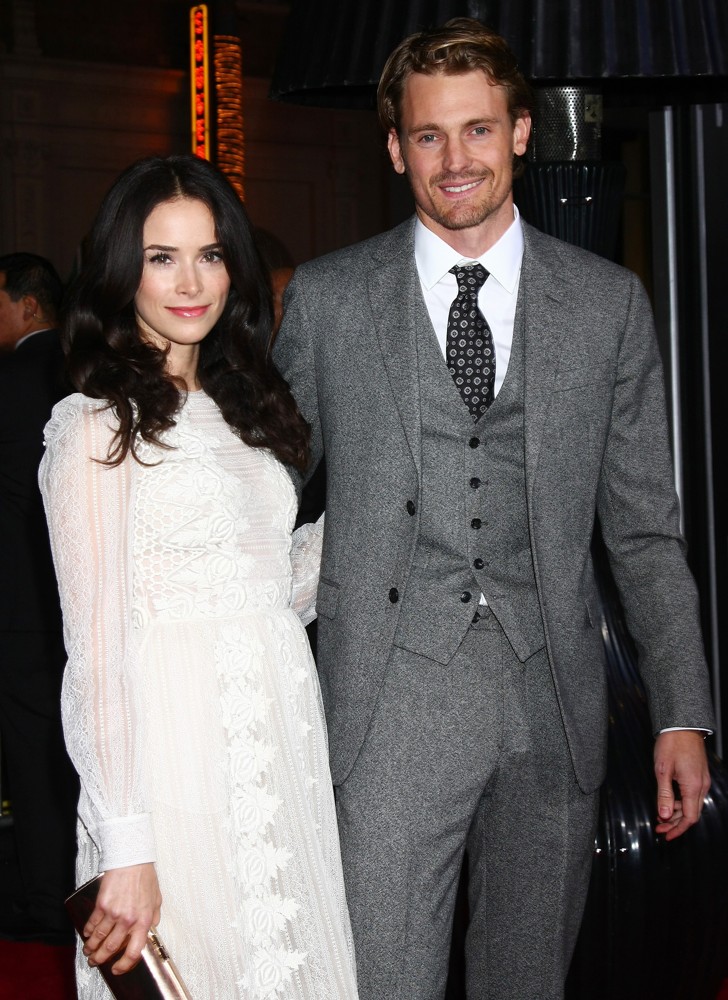 Abigail Spencer;Josh Pence;<br>The Los Angeles World Premiere of Gangster Squad - Arrivals