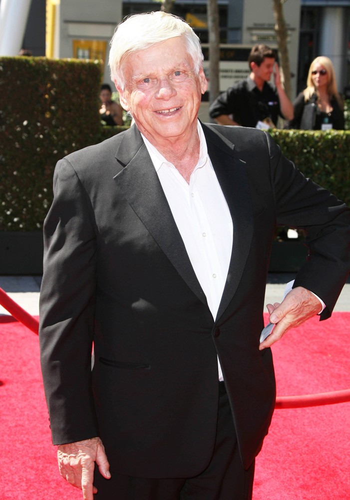 Robert Morse
;<br>2013 Primetime Creative Arts Emmy Awards - Arrivals