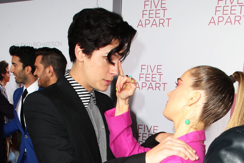 five feet apart movie premiere