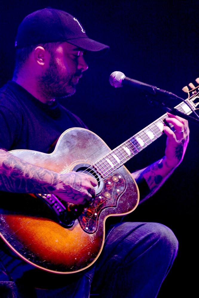 Staind;<br>Staind Perform at Hard Rock Live