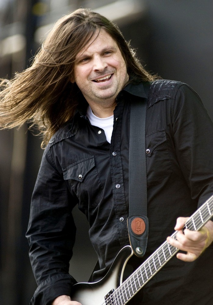 Staind;<br>Rock on The Range 2011 - Day 1