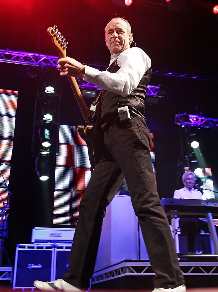 francis rossi Picture 6 Status Quo Performing