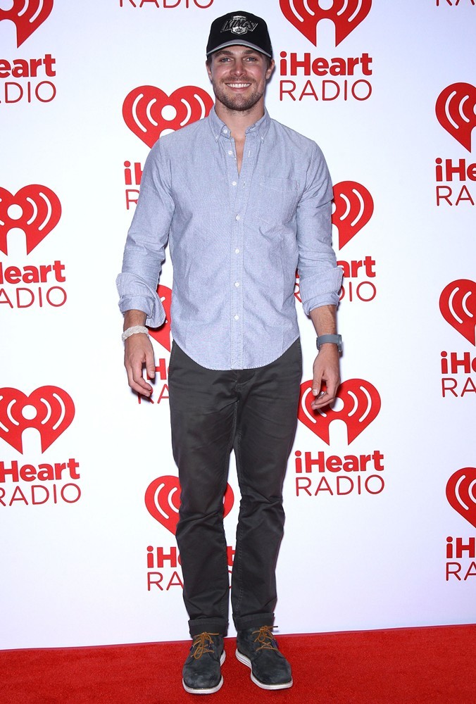 Stephen Amell;<br>2012 iHeartRadio Music Festival - Day 2 - Arrivals