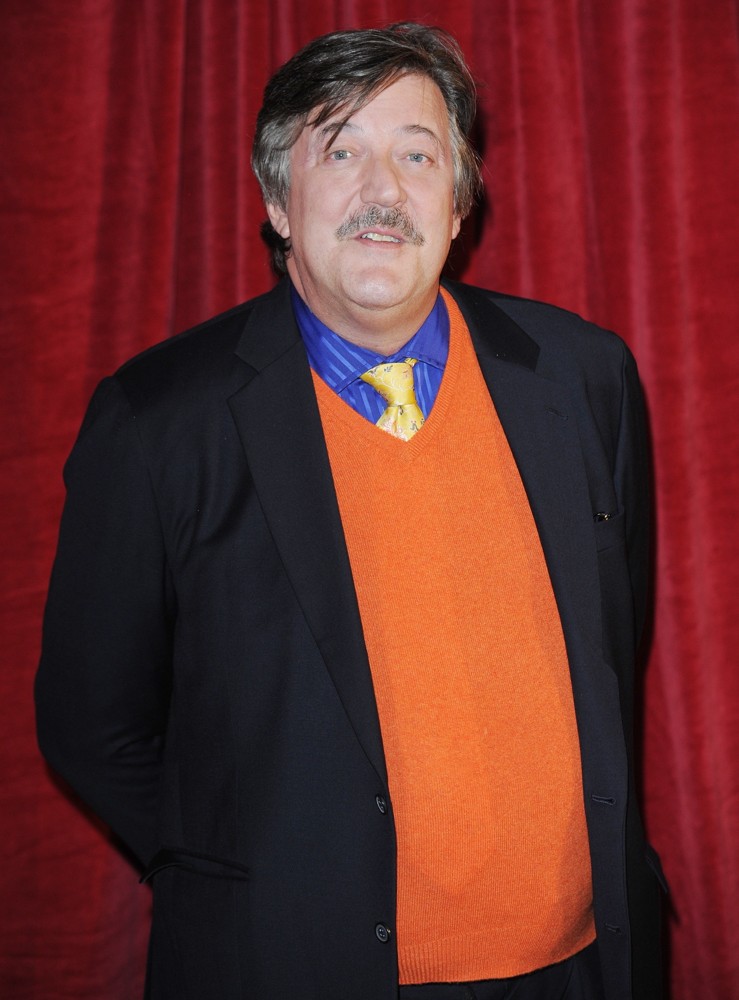 Stephen Fry;<br>Sherlock Holmes: A Game of Shadows Premiere - Arrivals