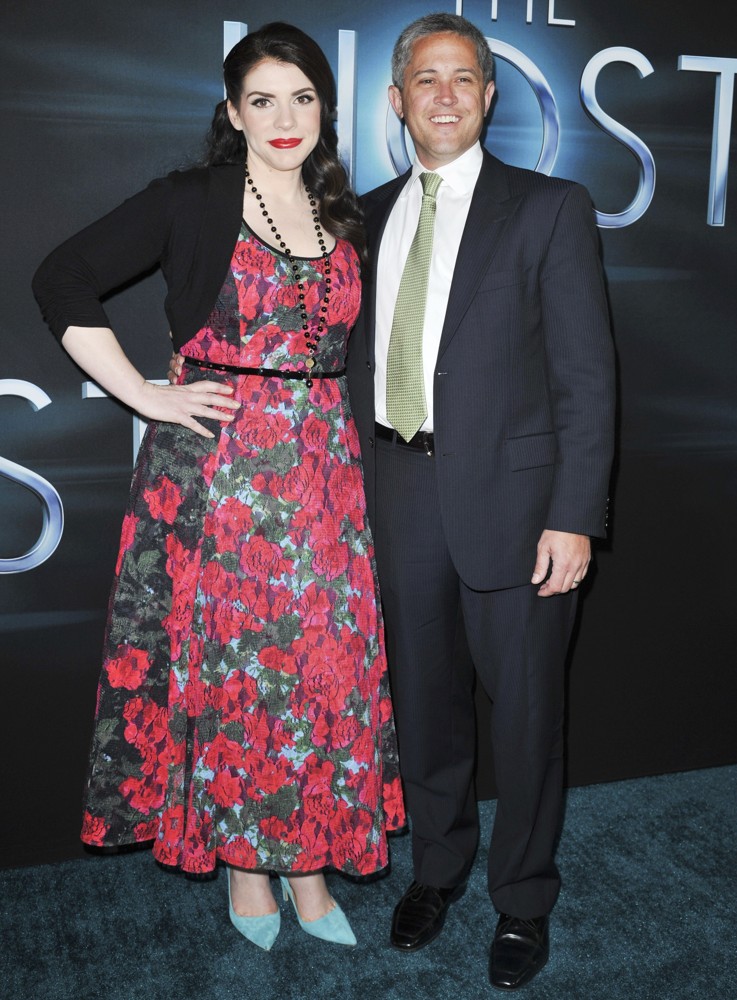 Stephenie Meyer<br>The Premiere of The Host - Arrivals