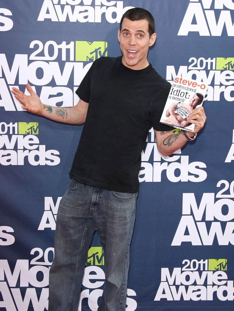 Steve-O;<br>2011 MTV Movie Awards - Arrivals