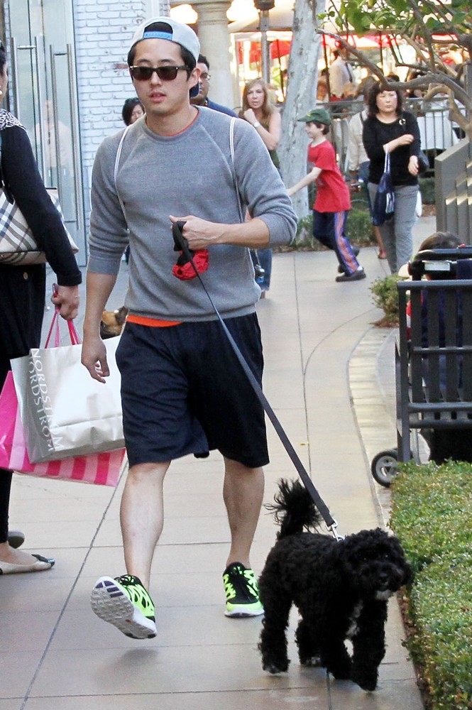 Steven Yeun;<br>Steven Yeun Walks His Dog Through The Grove