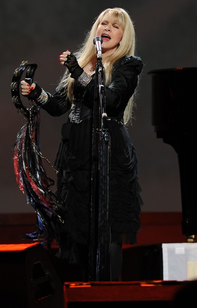 Stevie Nicks;<br>Stevie Nicks Performing Live in Concert