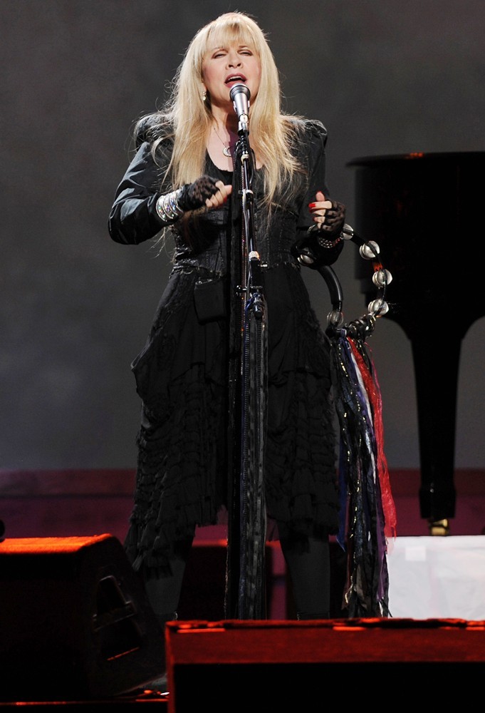 Stevie Nicks;<br>Stevie Nicks Performing Live in Concert
