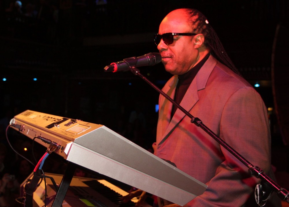 Stevie Wonder;<br>9th Annual GLAD Benefit Extravaganza - Show