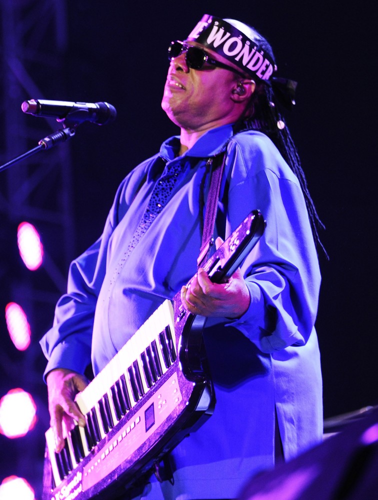 Stevie Wonder;<br>Stevie Wonder Performing Live