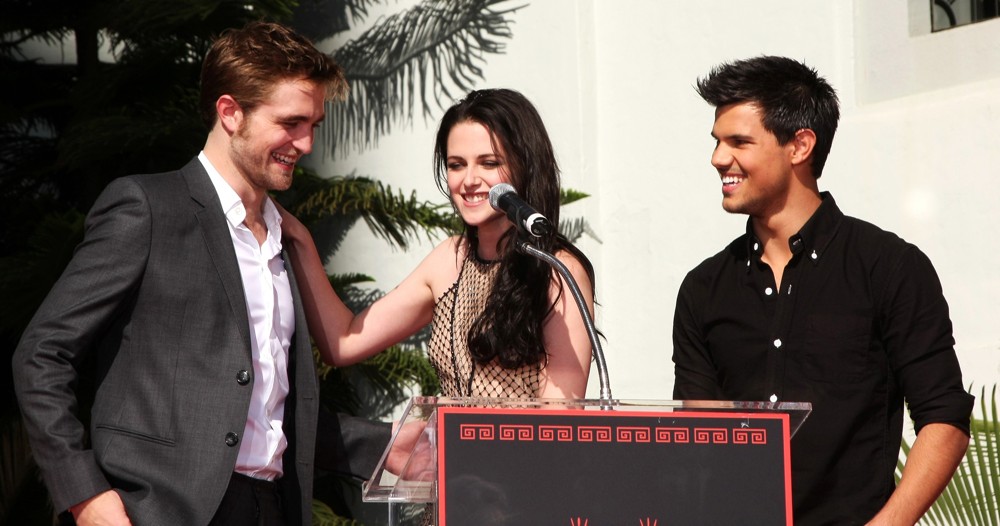 Robert Pattinson;Kristen Stewart;Taylor Lautner;<br>Stars of The Twilight Saga Films Are Honoured with A Hand and Footprint Ceremony