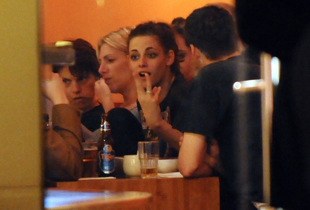 Kristen Stewart;Rupert Sanders;<br>Kristen Stewart Having Dinner with Rupert Sanders