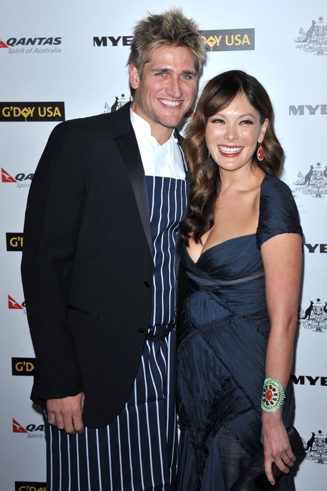 Curtis Stone;Lindsay Price;<br>2011 G'Day USA Los Angeles Black Tie Gala to Honor Barry Gibb, Roy Emerson and Abbie Cornish