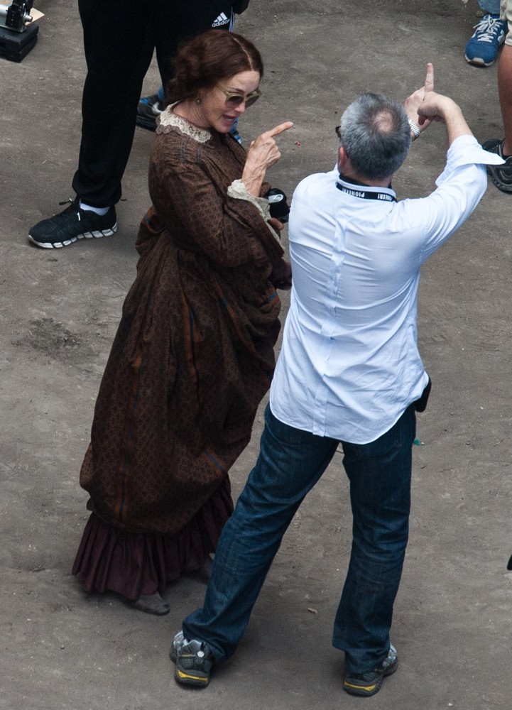 Jessica Lange;Charlie Stratton;<br>Actors on The Set of Therese Raquin Filming on Location