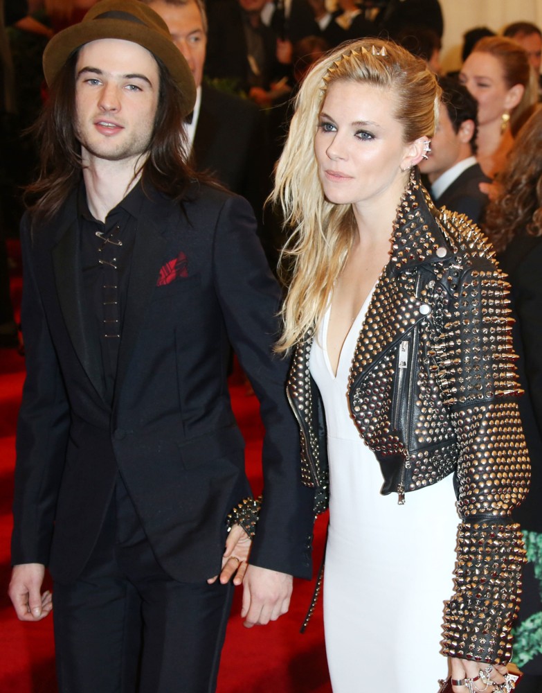 Tom Sturridge;Sienna Miller;<br>PUNK: Chaos to Couture Costume Institute Gala