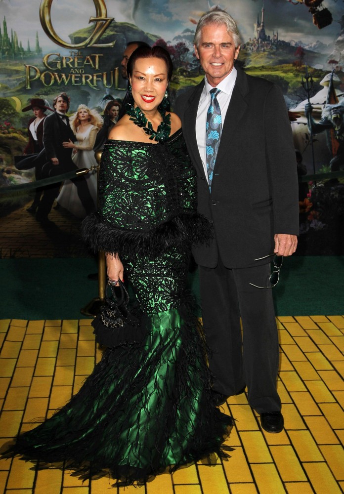 Sue Wong;<br>Oz: The Great and Powerful - Los Angeles Premiere - Arrivals