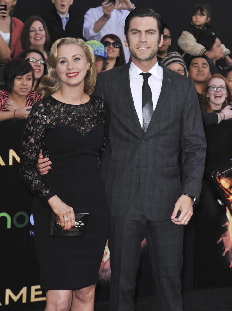 Jacqui Swedberg;Wes Bentley;<br>Los Angeles Premiere of The Hunger Games - Arrivals