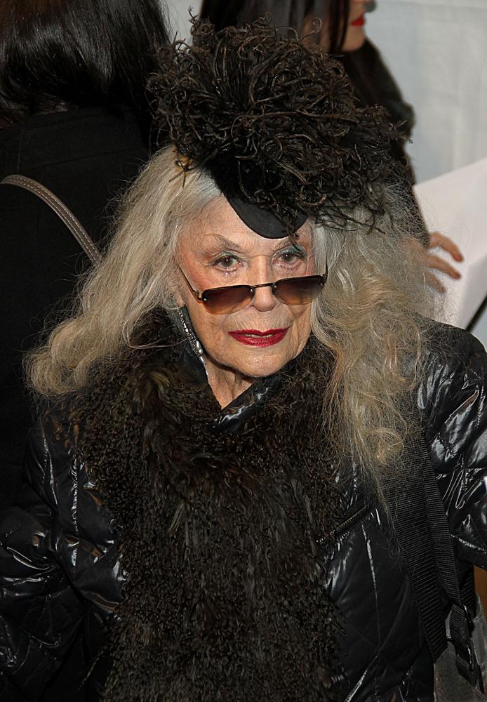 Sylvia Miles;<br>New York Premiere of We Bought a Zoo - Arrivals