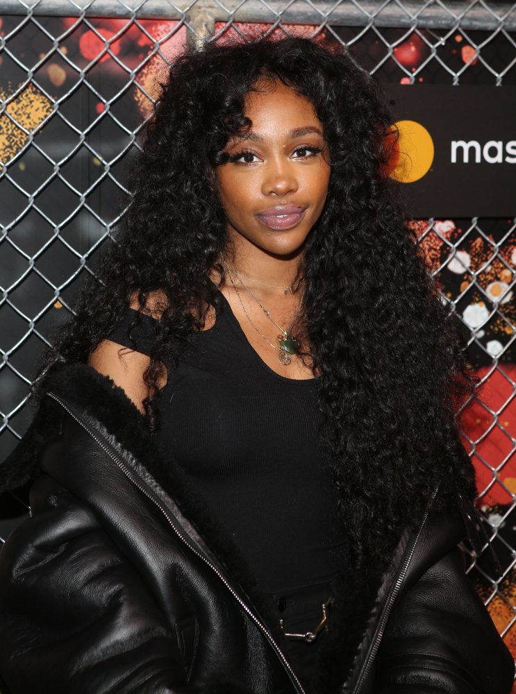 SZA Picture 4 - 60th Grammy Awards Week: Mastercard House featuring SZA