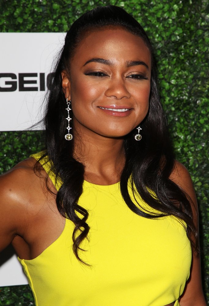Tatyana Ali Picture 43 2014 ESSENCE Black Women in Hollywood Luncheon